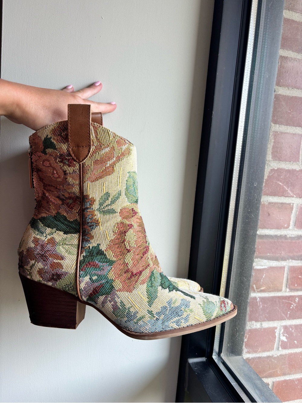 Oasis Society Beige Floral Tapestry Ankle Boots